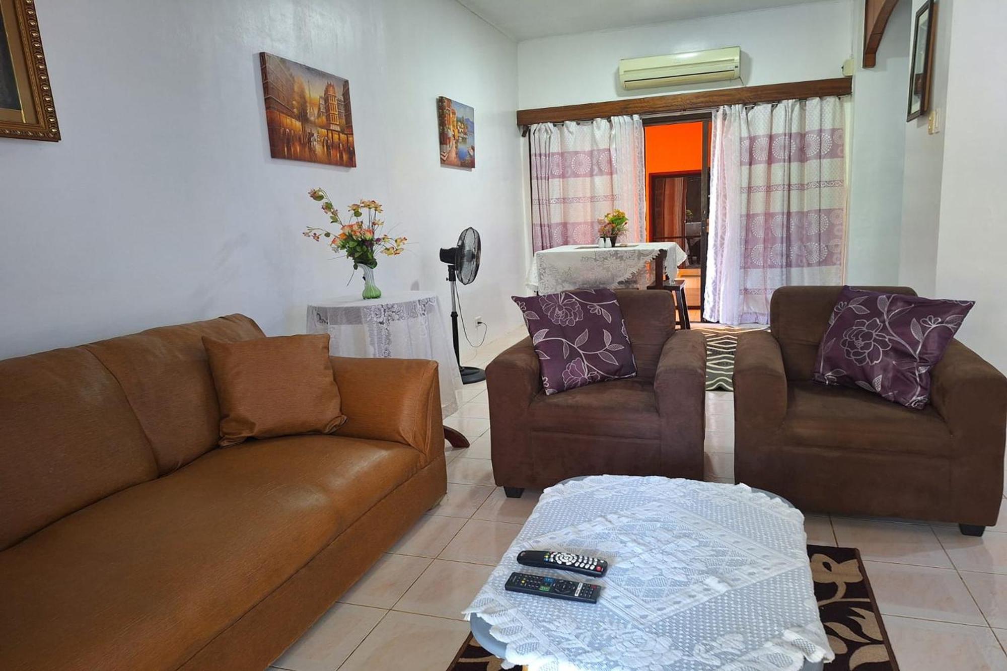Citadel Bed And Breakfast Puerto Princesa Bagian luar foto