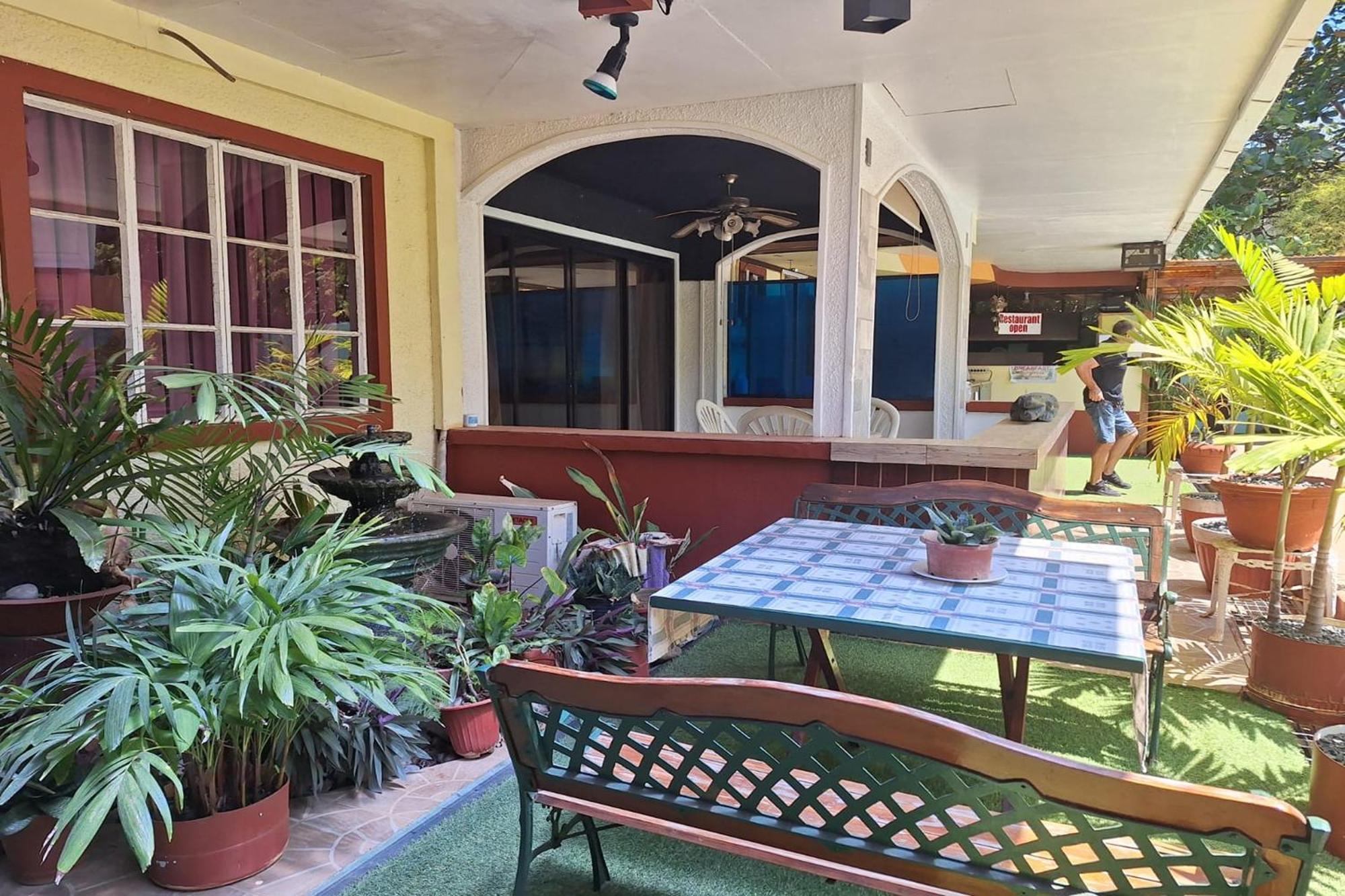 Citadel Bed And Breakfast Puerto Princesa Bagian luar foto